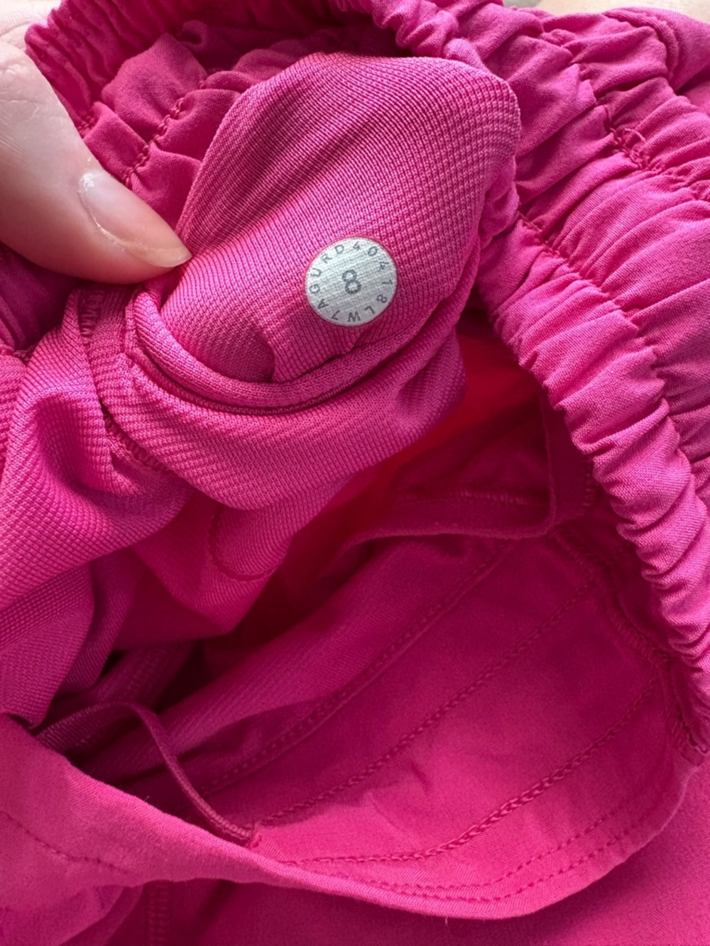 Lululemon Hotty Hot shorts 2.5” - Picture 3 of 3